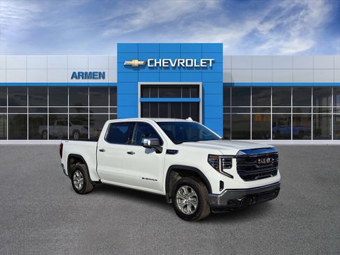 Certified 2025 GMC Sierra 1500 SLT image 4