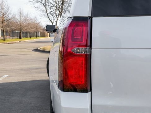 Used 2019 Chevrolet Suburban Premier image 62