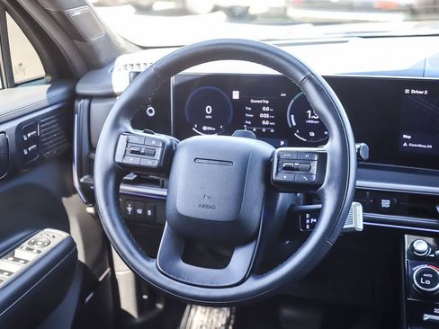 Used 2025 Hyundai Santa Fe Calligraphy FWD image 14