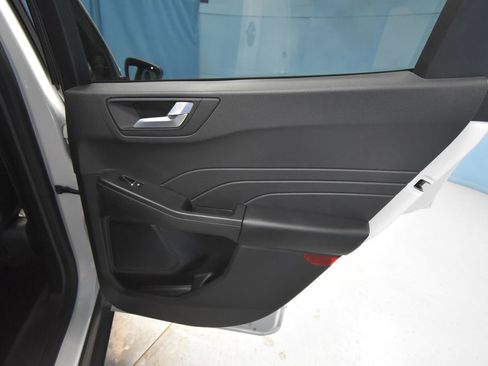 Used 2024 Ford Escape ST-Line w/ Tech Pack #1 image 24