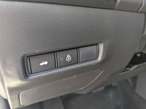 Used 2026 Nissan Sentra SV w/ SV Convenience Package FWD image 15