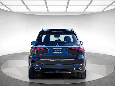 New 2026 Mercedes-Benz GLS 450 4MATIC image 3
