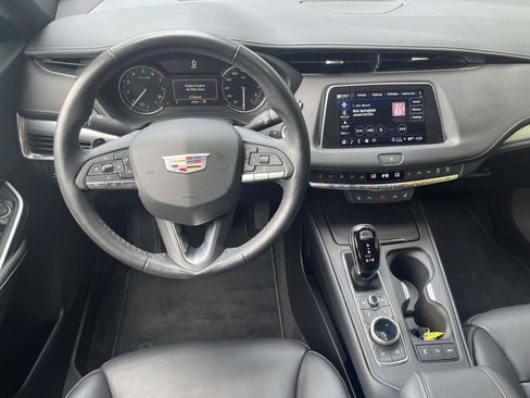 Used 2023 Cadillac XT4 Premium Luxury w/ Cold Weather Package AWD/4WD image 2