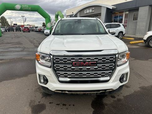 Used 2022 GMC Canyon Denali image 9