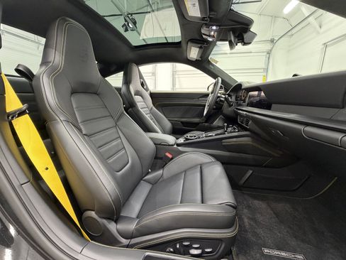 Certified 2026 Porsche 911 Carrera GTS RWD image 22