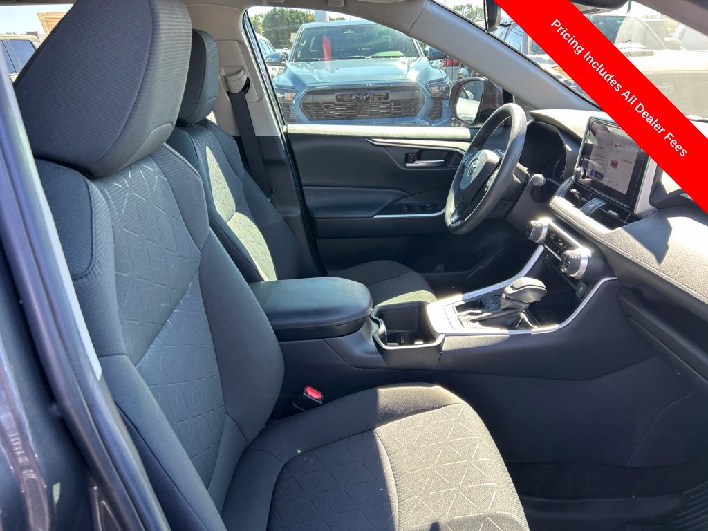 Used 2023 Toyota RAV4 XLE w/ Convenience Package FWD image 20