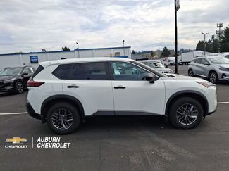 Used 2023 Nissan Rogue S video 2