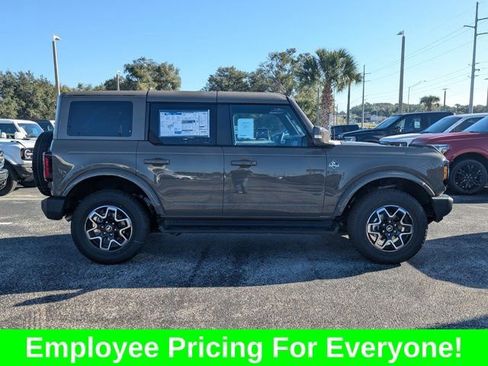 New 2025 Ford Bronco Outer Banks AWD/4WD image 4
