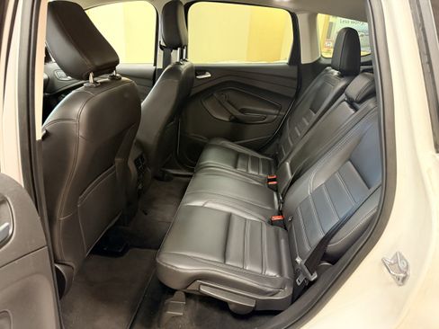 Used 2019 Ford Escape SEL AWD/4WD image 8