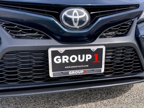 Used 2021 Toyota Camry SE image 29