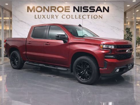 Used 2021 GMC Sierra 1500 AT4 w/ AT4 Premium Package image 2