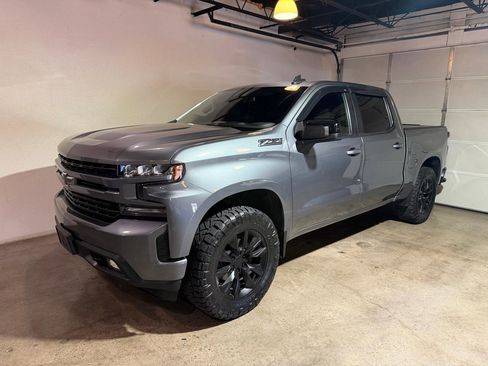 Used 2021 Chevrolet Silverado 1500 RST AWD/4WD image 3
