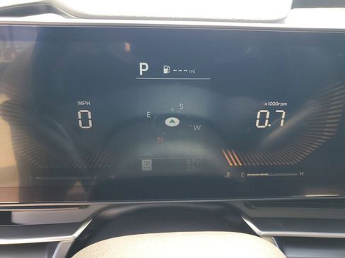 New 2026 Kia Carnival LX FWD image 13