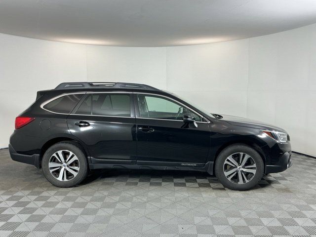 Used 2019 Subaru Outback 2.5i Limited w/ Popular Package #2 AWD/4WD image 4