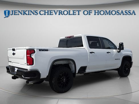 New 2026 Chevrolet Silverado 2500 LT w/ Trail Boss Package AWD/4WD image 4