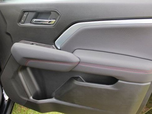 New 2025 Chevrolet Colorado Z71 w/ Technology Package AWD/4WD image 26