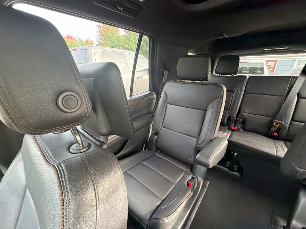 Used 2023 Chevrolet Tahoe High Country AWD/4WD image 20