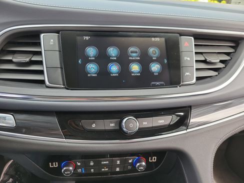 Used 2019 Buick Enclave Premium FWD image 21