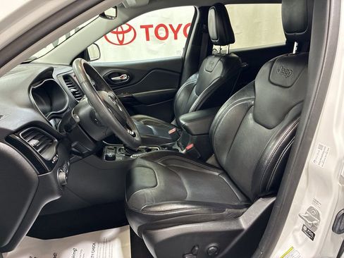 Used 2023 Jeep Cherokee Altitude Lux image 24