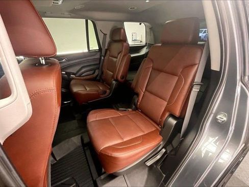 Used 2019 Chevrolet Tahoe Premier w/ Premier Plus Edition image 18