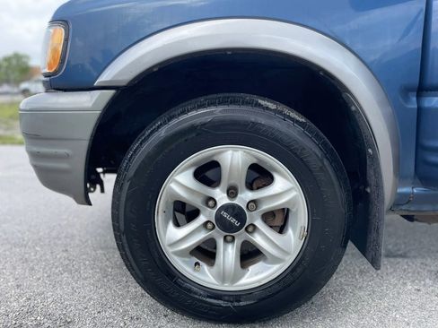 Used 2002 Isuzu Rodeo Sport RWD image 11