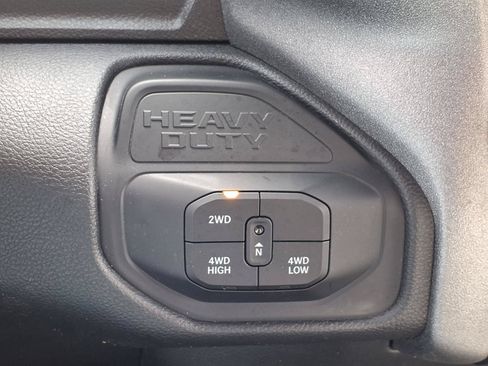Used 2026 RAM 3500 Tradesman w/ Chrome Appearance Group A AWD/4WD image 13