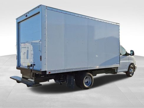 New 2025 Chevrolet Express 3500 w/ Power Convenience Package image 4