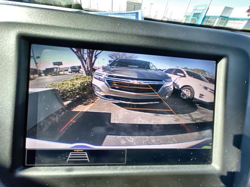 Used 2024 Chevrolet Equinox LT image 15