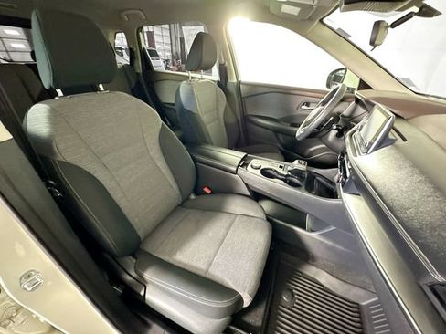 Certified 2023 Nissan Rogue SV AWD/4WD image 20