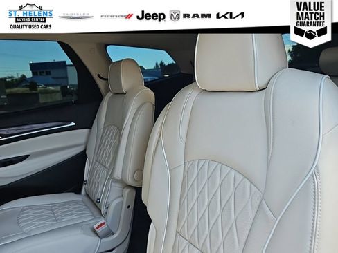 Used 2023 Buick Enclave Avenir w/ Avenir Technology Package AWD/4WD image 26