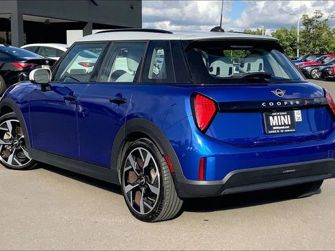 Certified 2025 MINI Cooper S image 11