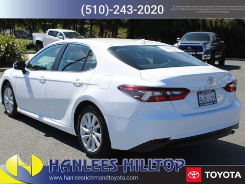 Certified 2024 Toyota Camry LE image 9