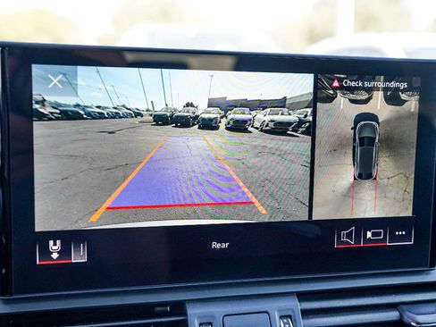 Certified 2024 Audi Q5 2.0T Premium Plus w/ Premium Plus Package image 15