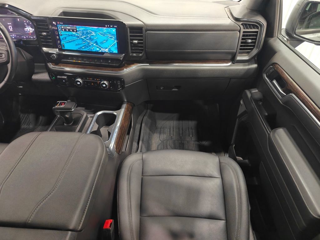 Used 2025 GMC Sierra 1500 Elevation w/ Elevation Premium Package AWD/4WD image 31