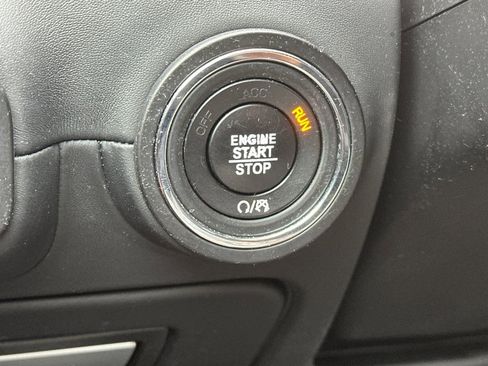 Used 2020 Maserati Ghibli GranLusso image 27