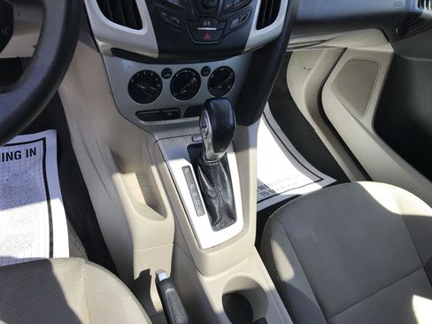 Used 2013 Ford Focus SE w/ Interior Protection Pkg FWD image 14
