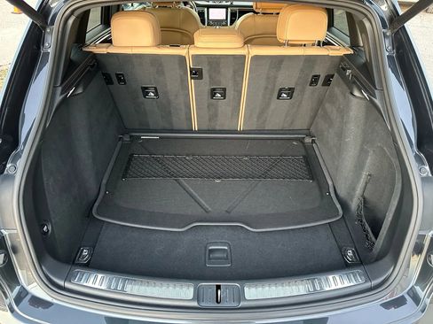 Used 2017 Porsche Macan S image 19