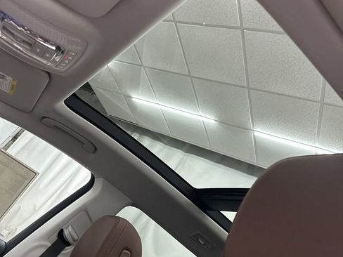 Used 2025 Mercedes-Benz GLS 450 4MATIC image 20