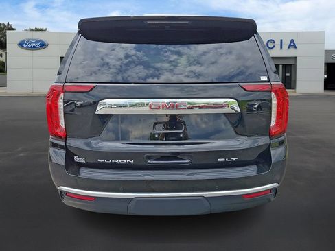 Used 2022 GMC Yukon SLT w/ SLT Luxury Package AWD/4WD image 5