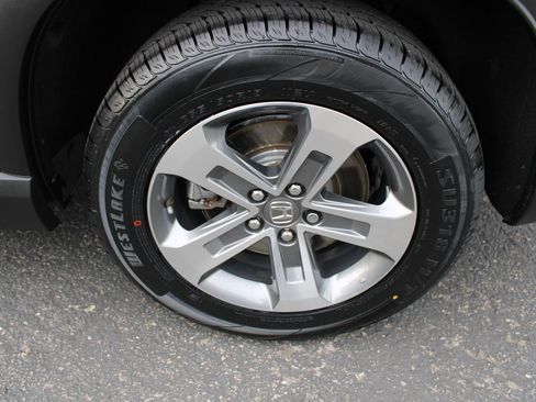 Used 2024 Honda Pilot EX-L image 12