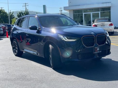 Used 2026 BMW X3 xDrive30i w/ Premium Package AWD/4WD image 3