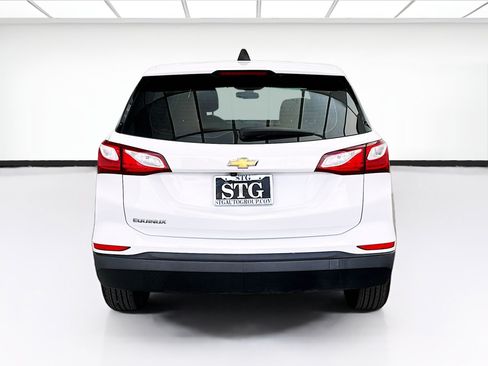 Used 2019 Chevrolet Equinox LS FWD image 5