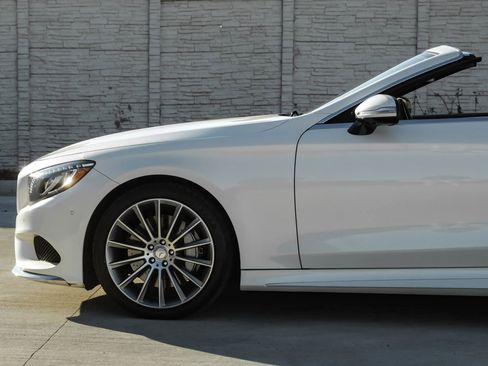 Used 2017 Mercedes-Benz S 550 Cabriolet image 18