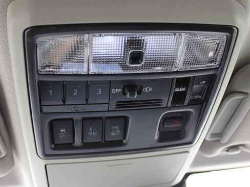 Used 2022 Toyota 4Runner Limited image 17