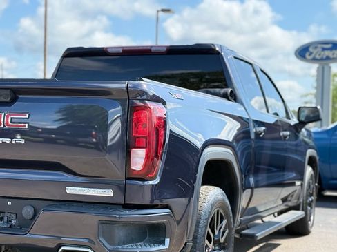 Used 2023 GMC Sierra 1500 Elevation w/ X31 Off-Road Package AWD/4WD image 29