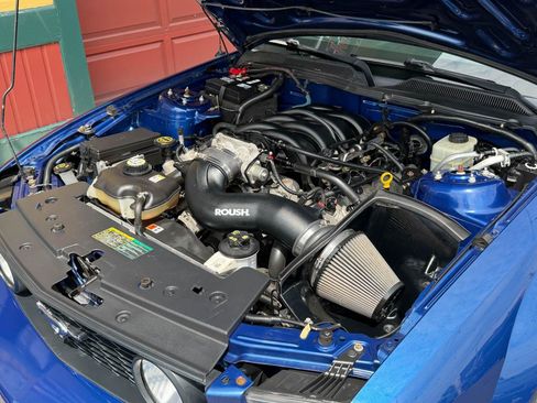 Used 2006 Ford Mustang GT Premium RWD image 30