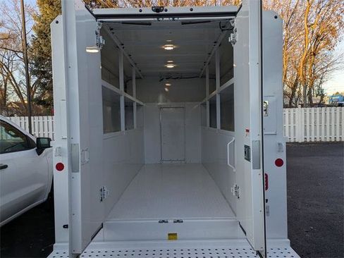 New 2025 Chevrolet Express 3500 w/ Power Convenience Package image 18