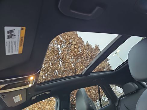 New 2026 Mercedes-Benz GLC 300 GLC 300 image 30