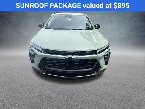 New 2026 Chevrolet Trax ACTIV w/ Sunroof Package FWD image 2