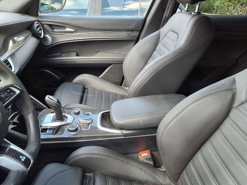 Used 2022 Alfa Romeo Stelvio Quadrifoglio w/ Active Assist Plus Package image 12